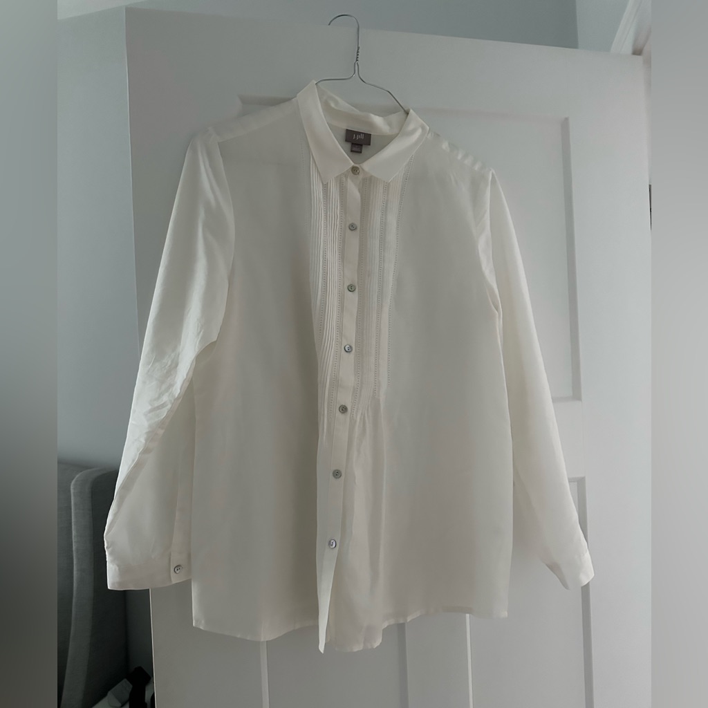 J. Jill Off- White Button-Up Shirt